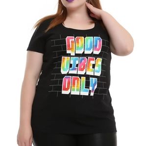Hot Topic rainbow good vibes plus size 3X t-shirt